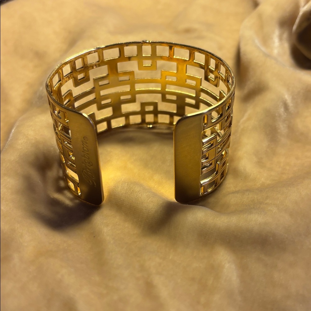 Christo London Wide Cuff by Brighton - Picture 2 of 3